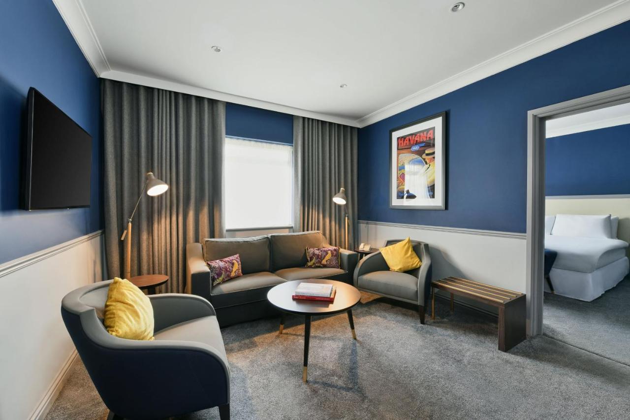 Junior Suite Club Lounge Access 1 Queen